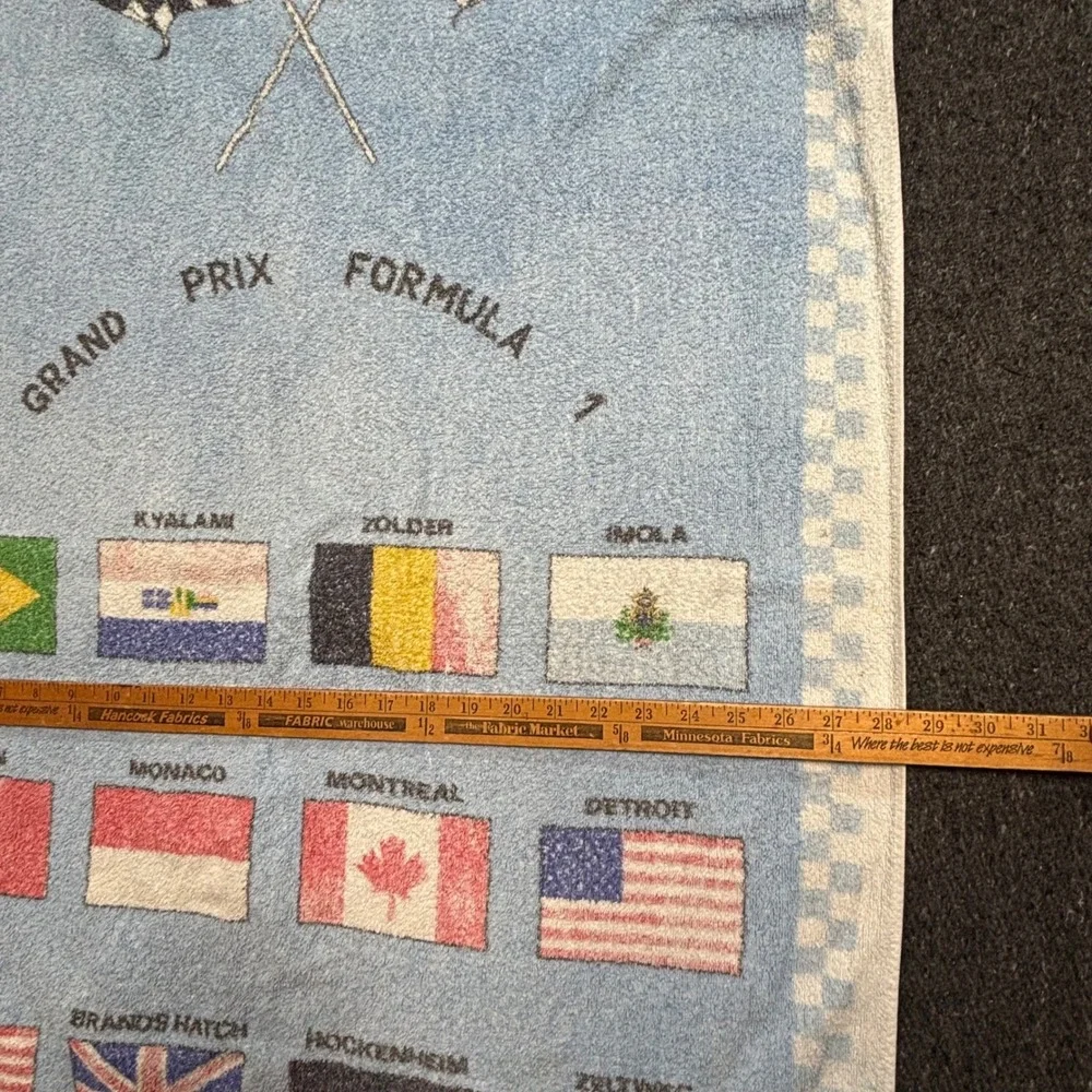 Vintage Grand‎ Prix Formula 1 Towel Italy Blue Racing Flags 80s 90s Retro Faded
